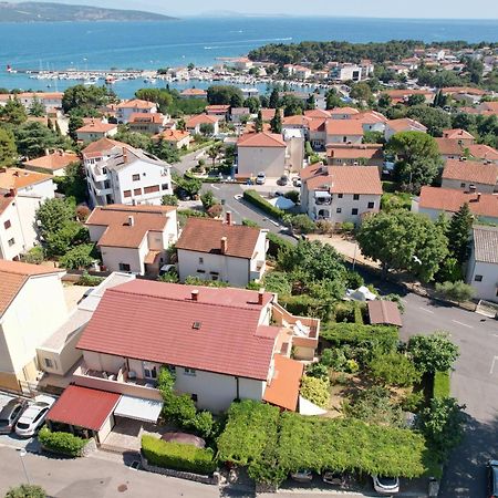 Guest House Krk Town Centre Экстерьер фото