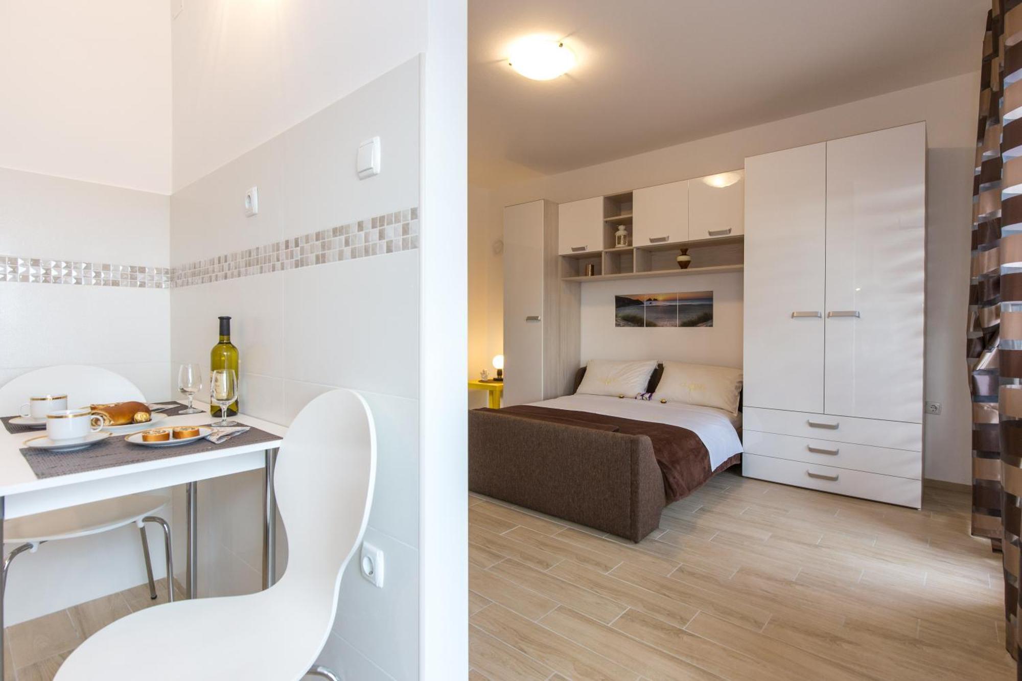 Guest House Krk Town Centre Экстерьер фото