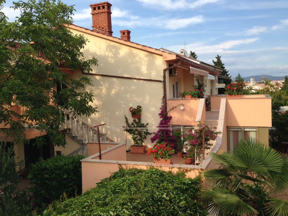 Guest House Krk Town Centre Экстерьер фото